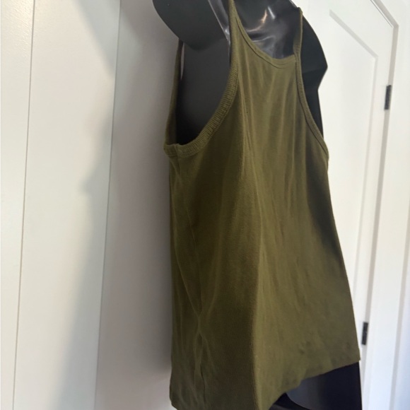 Banana Republic Army Green Ribbed Camisole Tank Top Size Large - Picture 3 of 8